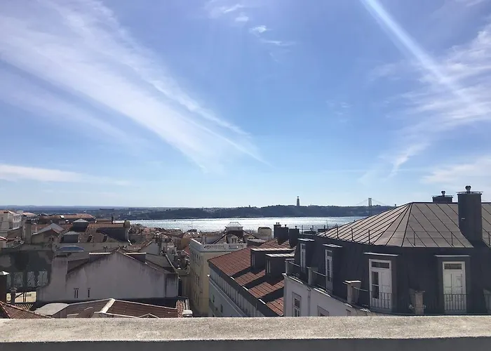 Principe Real Apartment